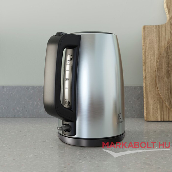 Electrolux E3K1-3ST vízforraló 2 év garancia